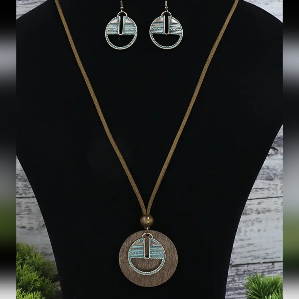 Ancient Folk Round Geometric Shape Bronze Earrings & Pendant Necklace Set. NWT.